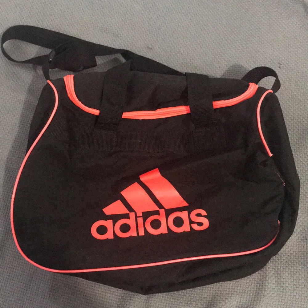 Workout duffel bag
